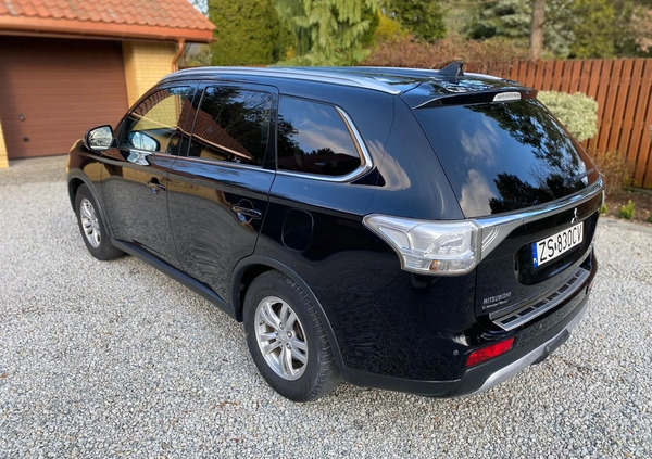 Mitsubishi Outlander cena 67900 przebieg: 129000, rok produkcji 2014 z Bydgoszcz małe 56